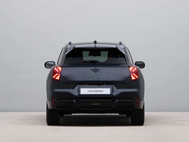 Mini Aceman E 135 kW image number 10