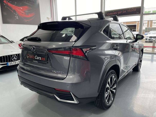 Lexus NX 300 H 145 kW image number 5