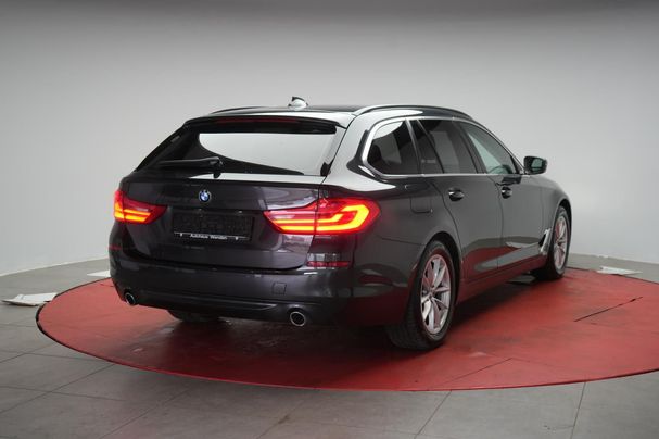 BMW 520d Touring 140 kW image number 3