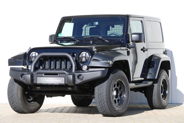 Jeep Wrangler 2.8 CRD Sahara 147 kW image number 2