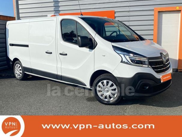 Renault Trafic Grand dCi 120 88 kW image number 2