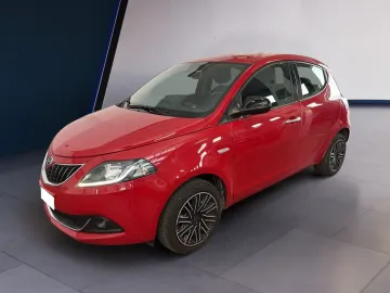 Car image 1