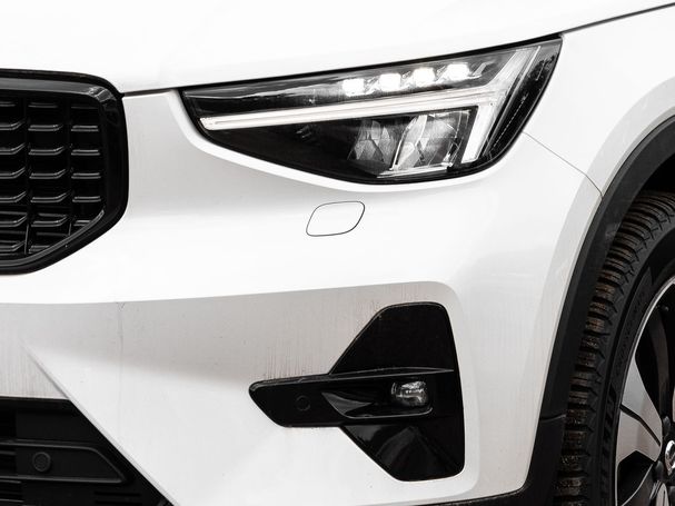 Volvo XC40 Ultimate 192 kW image number 3