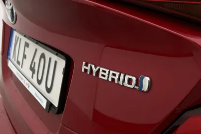 Car image 27