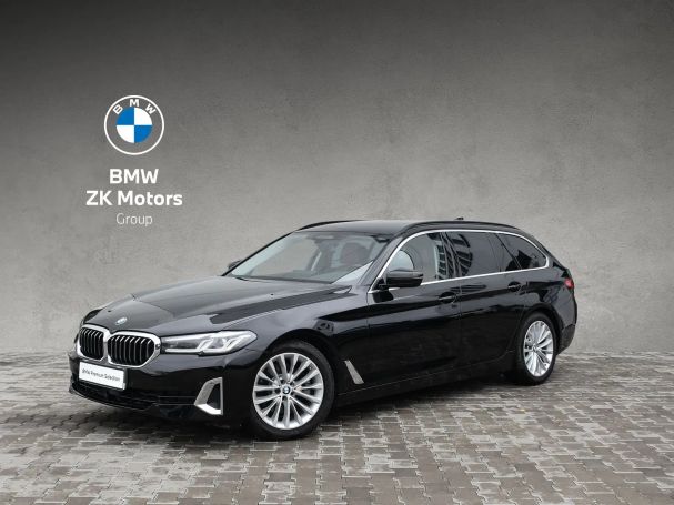 BMW 520d Touring xDrive Luxury Line 140 kW image number 1