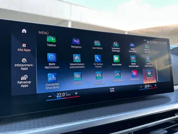 Car image 32