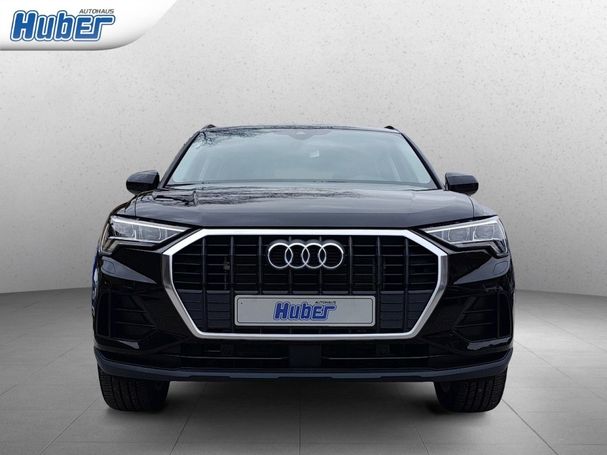 Audi Q3 45 TFSIe S tronic 180 kW image number 2