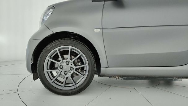 Smart ForTwo EQ 60 kW image number 11