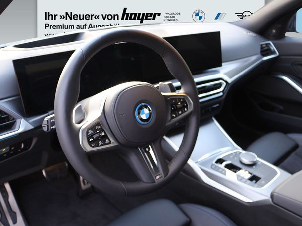 BMW 330 e M Sportpaket xDrive 215 kW image number 5