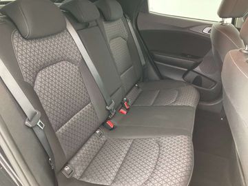 Car image 31