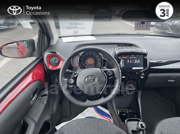 Toyota Aygo X-shift x-clusiv 53 kW image number 18