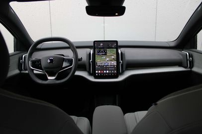 Car image 25