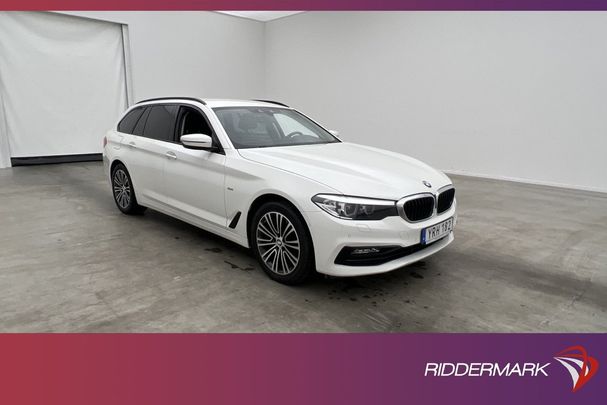 BMW 520d Touring xDrive Sport Line 140 kW image number 2