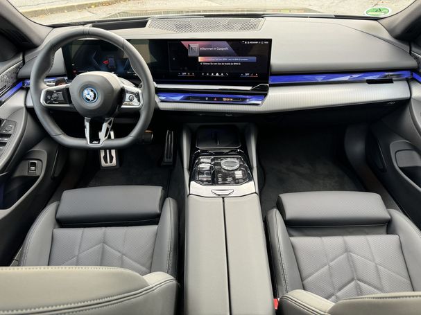 BMW i5 eDrive40 M Sport 250 kW image number 6