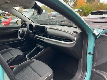 Car image 15