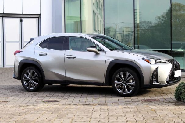 Lexus UX 135 kW image number 4