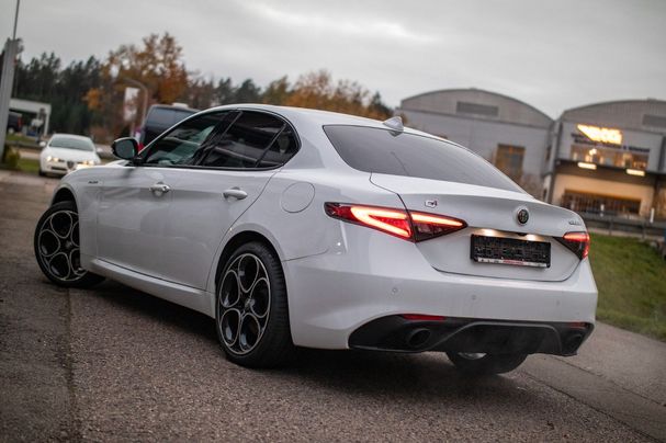 Alfa Romeo Giulia Q4 206 kW image number 7