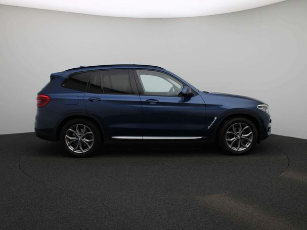 BMW X3 xDrive20i 135 kW image number 12