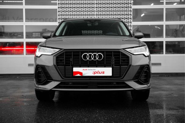 Audi Q3 45 TFSIe S-line 180 kW image number 2