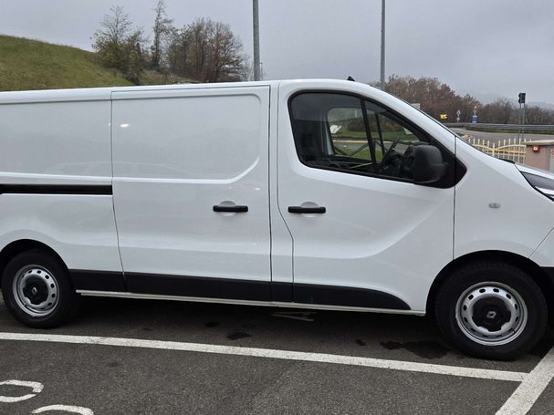 Renault Trafic 88 kW image number 3