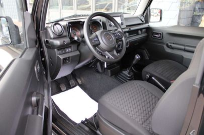 Car image 8