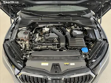 Car image 35
