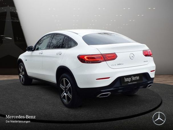 Mercedes-Benz GLC 300 e 235 kW image number 8