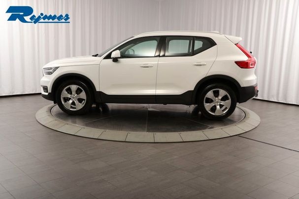 Volvo XC40 B4 Momentum 145 kW image number 8