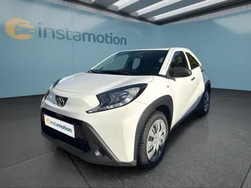 Car image 1