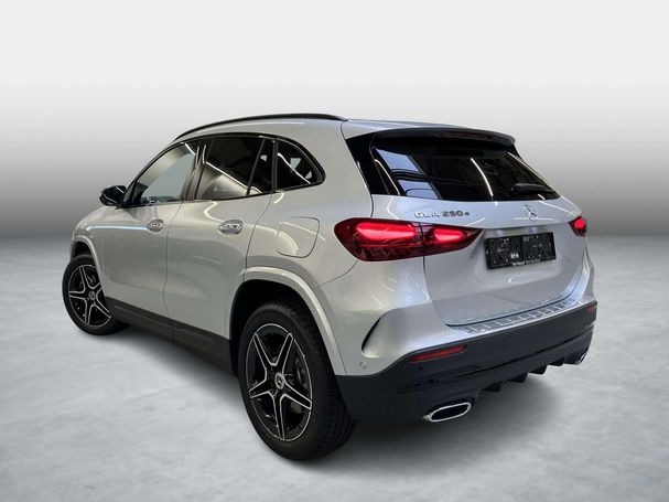 Mercedes-Benz GLA 250 e 160 kW image number 4