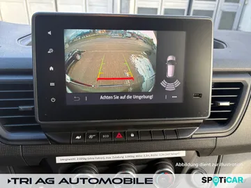 Car image 19