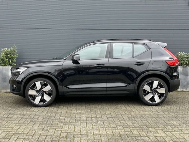 Volvo XC40 Recharge AWD Ultimate 300 kW image number 3