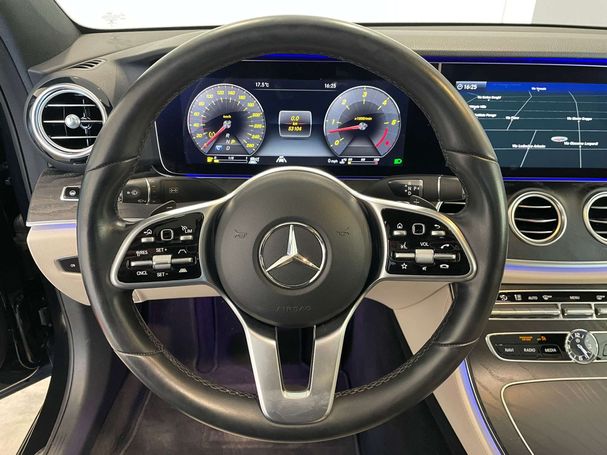 Mercedes-Benz E 400 4Matic 250 kW image number 16