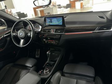 Car image 39