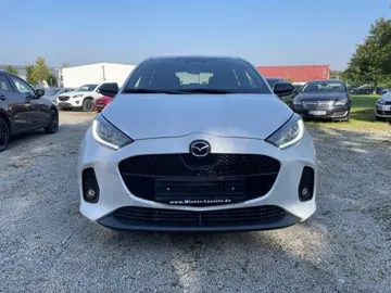 Car image 15