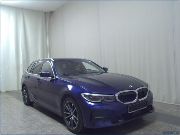 BMW 320d Touring 140 kW image number 2