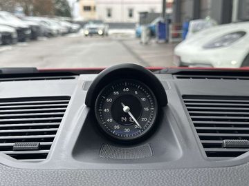 Car image 41