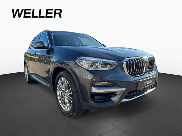 BMW X3 xDrive30e 215 kW image number 3