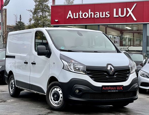 Renault Trafic 92 kW image number 2