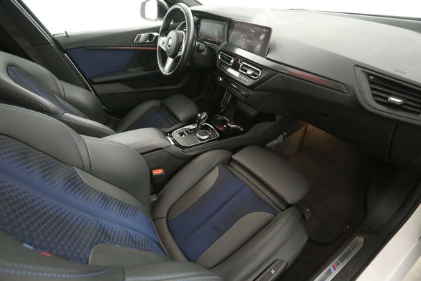 BMW 118i 104 kW image number 33