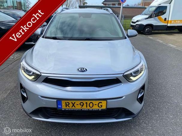 Kia Stonic 1.0 T-GDi 120 88 kW image number 8