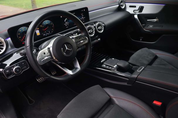 Mercedes-Benz CLA 180 100 kW image number 4