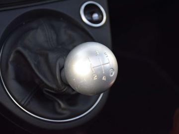 Car image 37