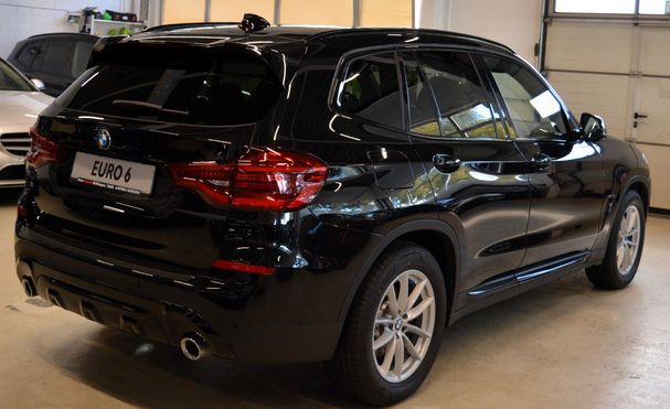 BMW X3 xDrive 140 kW image number 8