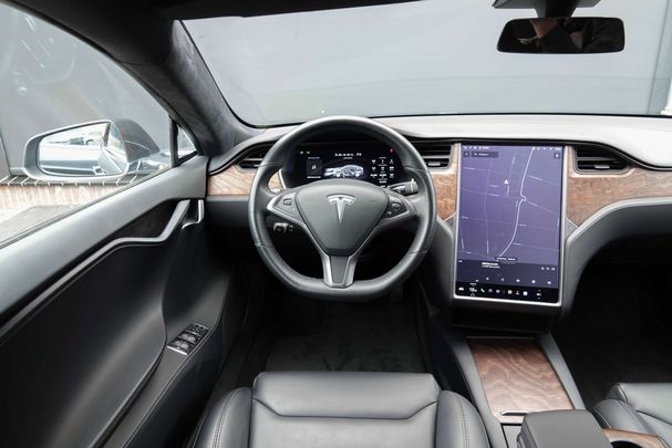 Tesla Model S Long Range AWD 310 kW image number 17