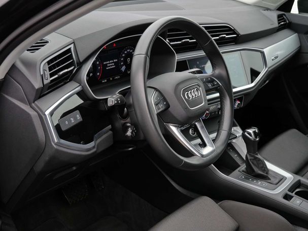 Audi Q3 35 TFSI S-line 110 kW image number 21