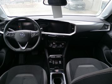 Car image 12