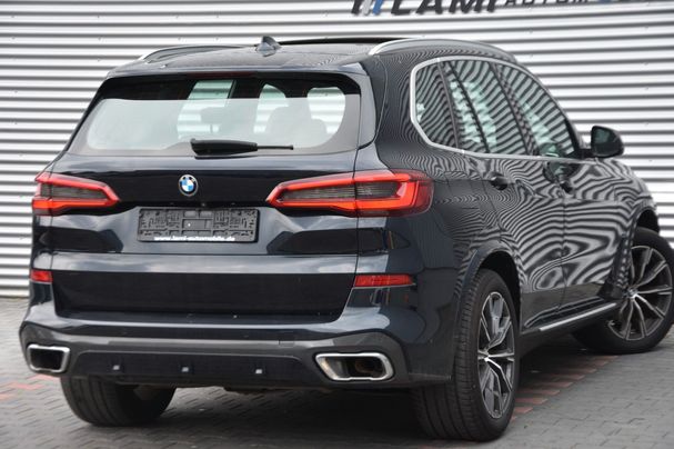 BMW X5 xDrive 250 kW image number 4