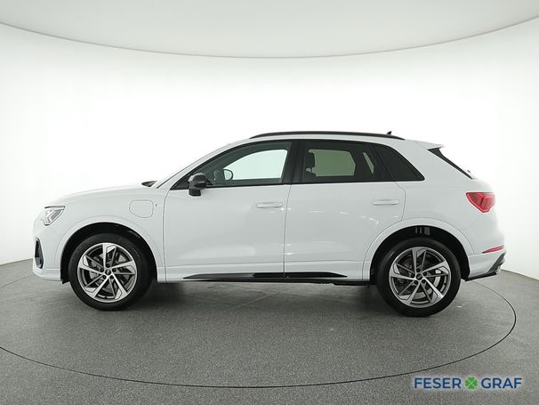 Audi Q3 45 TFSIe S-line 180 kW image number 15