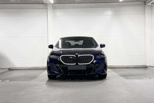 BMW 520i M Pro 153 kW image number 2